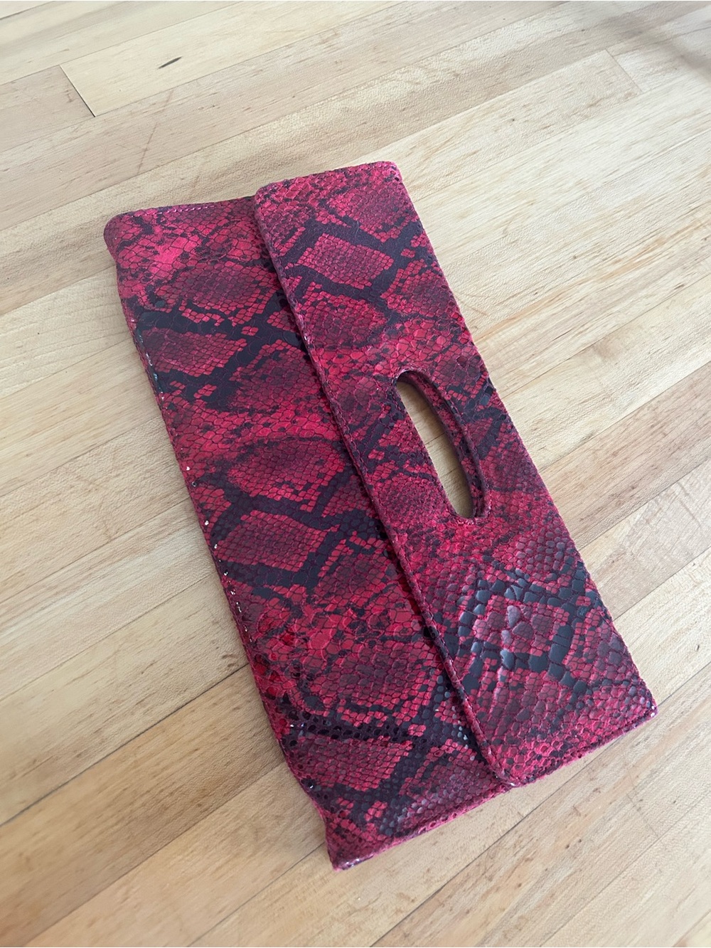 Hobo Red Snake-Print Women's Clutch Bag